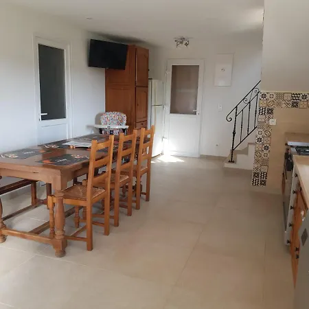 بيت للعطل Au Coeur De Nos Campagnes *